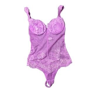Malizia by La Perla Lilac‎ Lace Bodysuit Size 34C